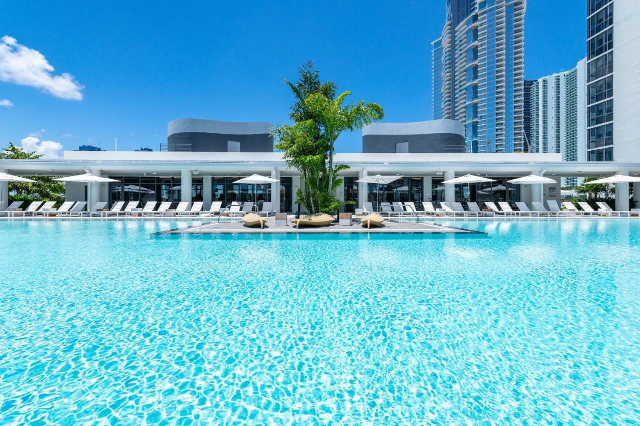 Bluebird Suites Downtown/Brickell Doral Exterior foto