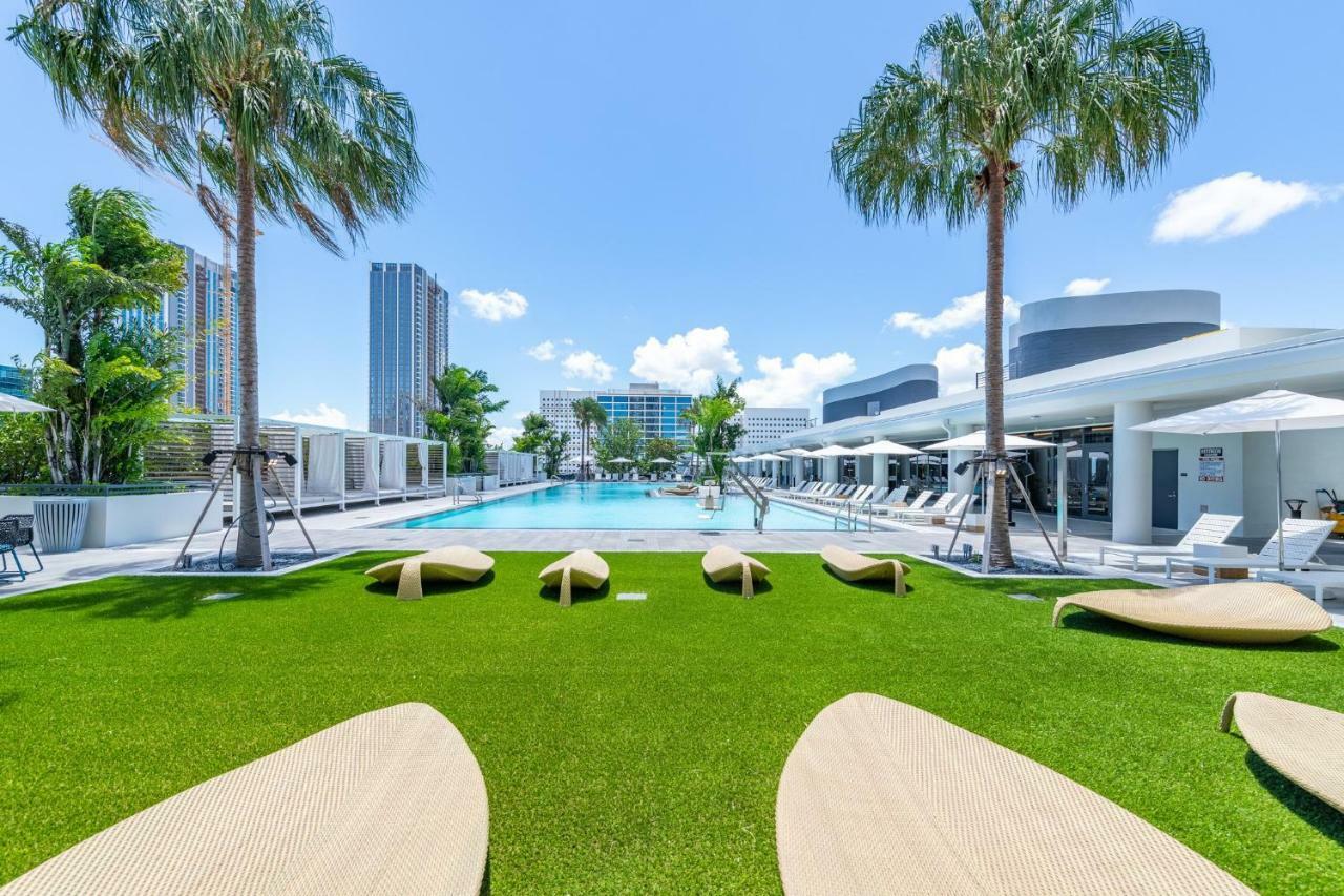 Bluebird Suites Downtown/Brickell Doral Exterior foto